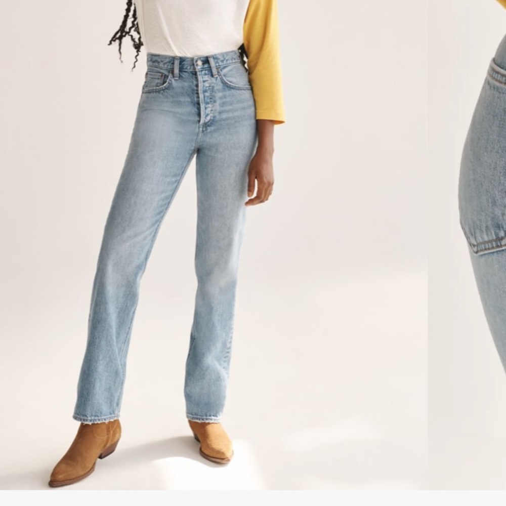 Aritzia denim forum the Joni high rise loose size 24